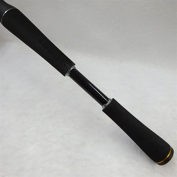２０　ＲＥＢＥＬＬＩＯＮ６１０２ＭＲＢ